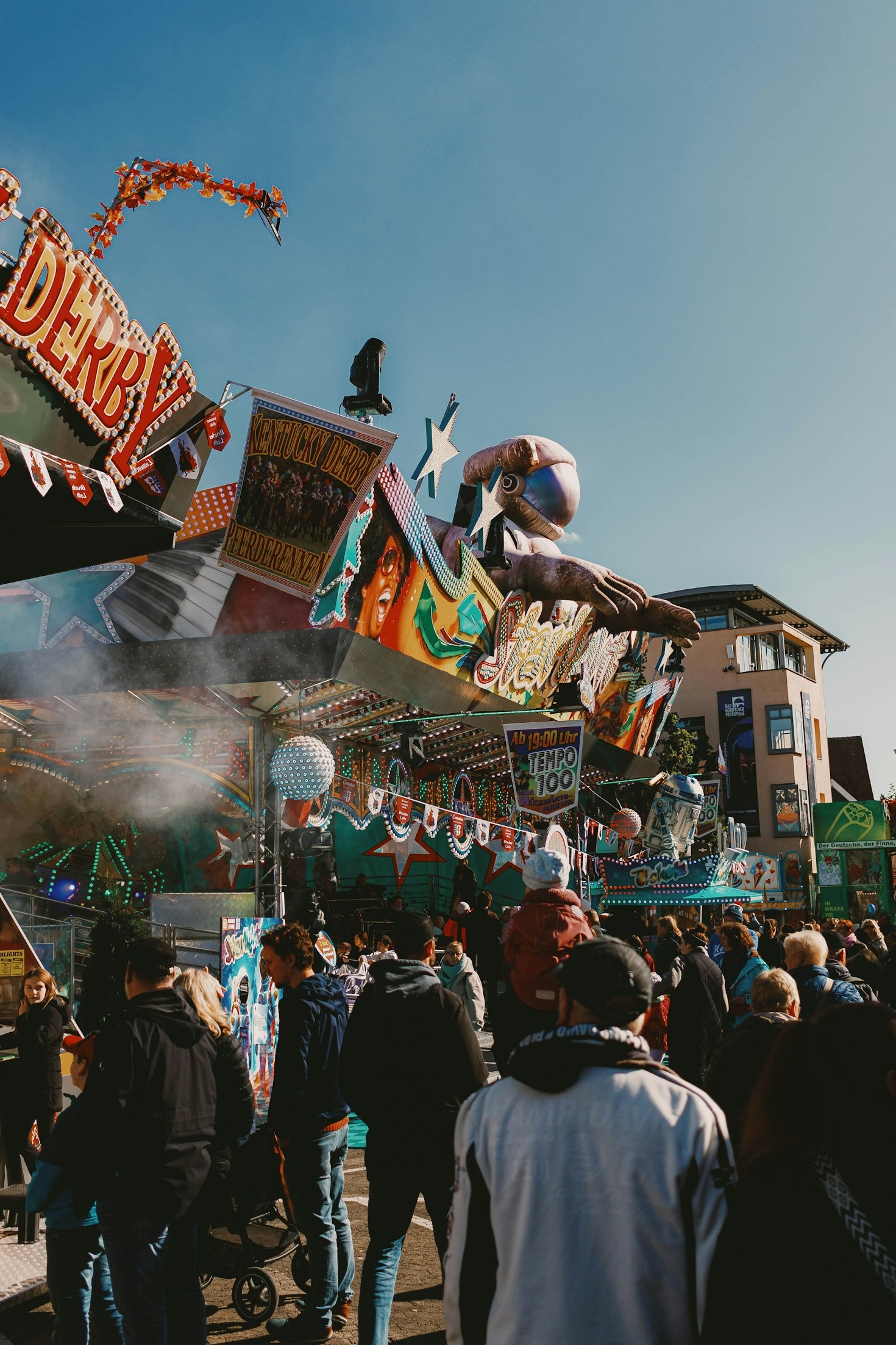 Behind the Lens: Capturing Roller Derby’s Essence